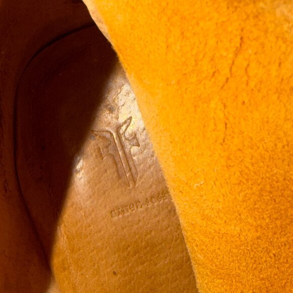 Frye Essa Ankle Heeled Bootie Sand Nubuck Leather Size 7 - Picture 9 of 10